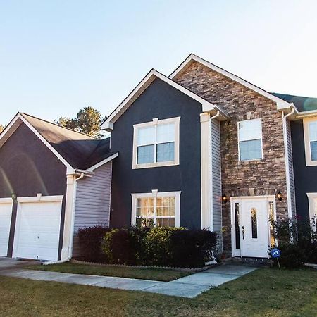 Castle Comfort Ellenwood ภายนอก รูปภาพ